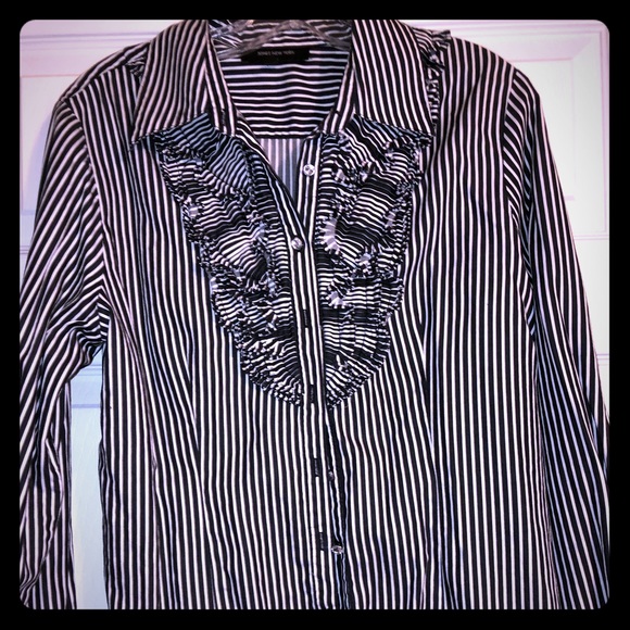 Jones New York Ruffle Button Up - Picture 1 of 3